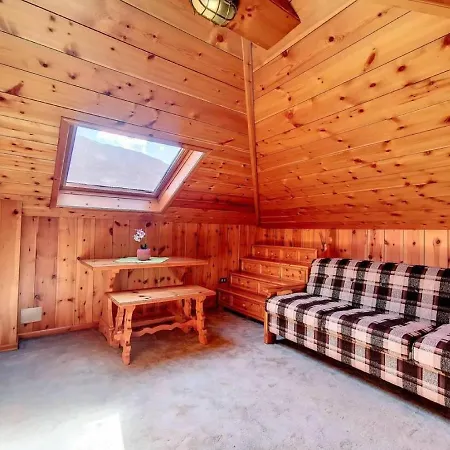4-bedroom In Bormio, Sondrio 펜션 보르미오